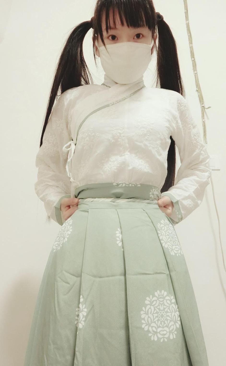 集美貌与摄影于一身，西尔酱初水30的照片原图欣赏 图1