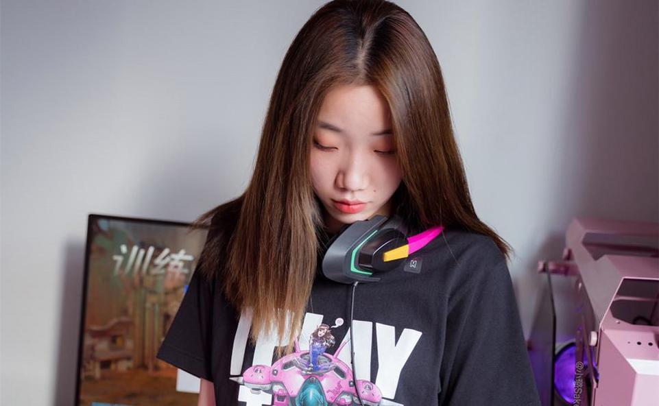 小璐sake次元cos作品，魅力无限的少女战士 图1
