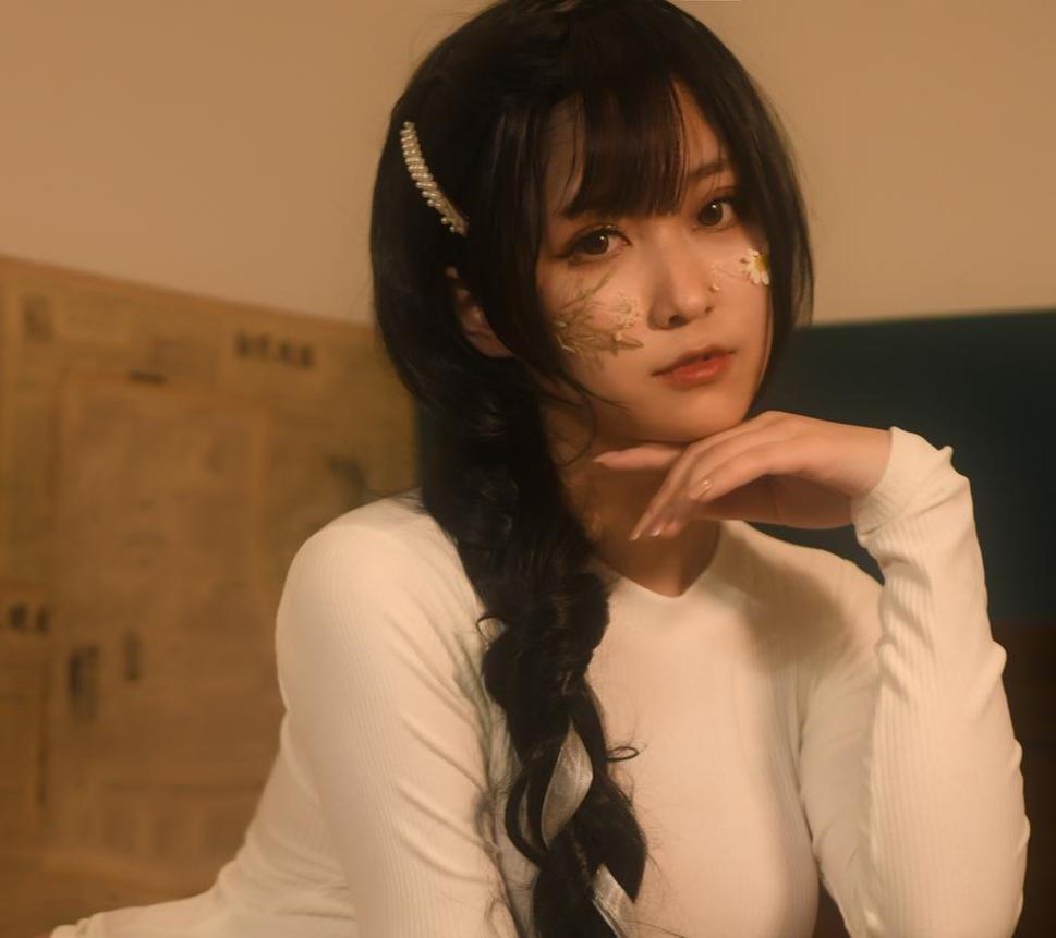 他的照片中的“奇行家狗崽”超级可爱 图1