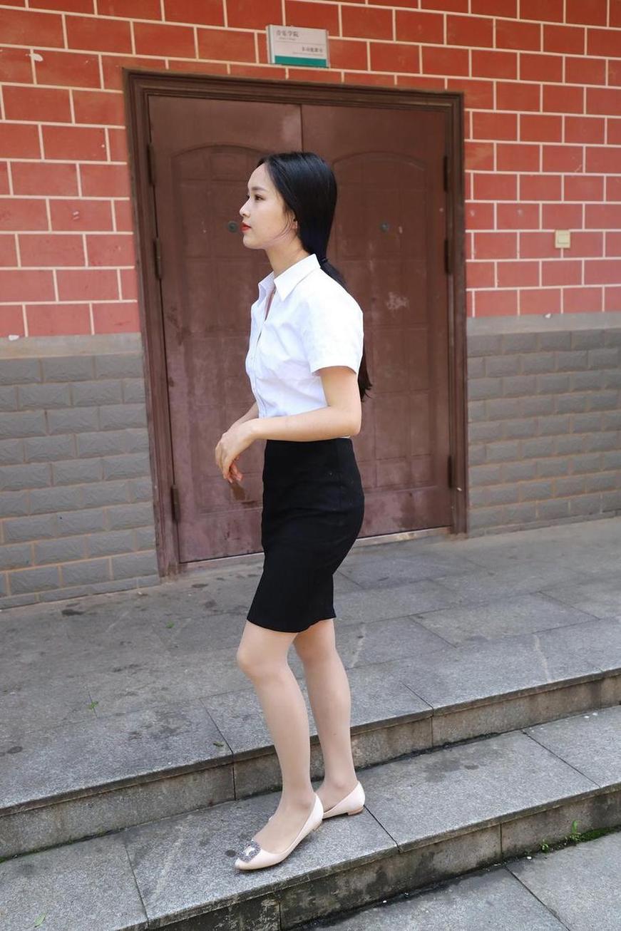 大西瓜爱牙膏清纯牛仔裤的美图，在这里遇见“不一样”的自己 图1