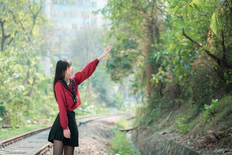 西呱呀呀呀定制免费，唯美作品尽收眼底。 图1