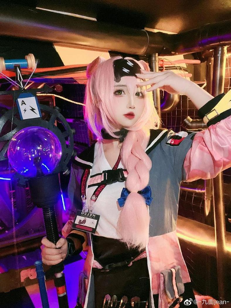 九曲jean光辉美图分享：稚嫩可爱的魔法少女cos 图1