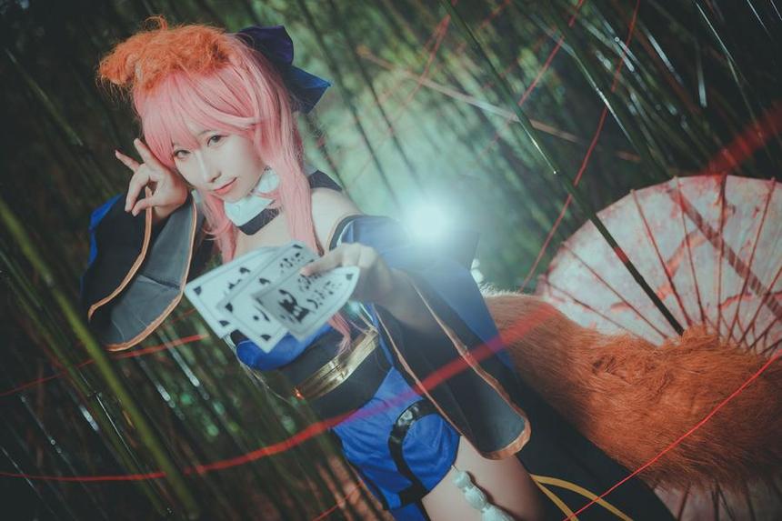 绝美cosplay图片从从从从鸾全套下载，让你沉浸在奇幻世界 图1