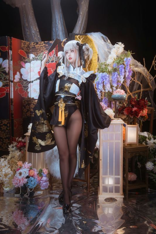 萌芽儿o0白兔和服