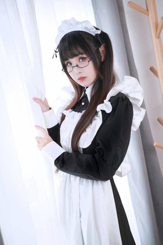 miko酱ww女仆