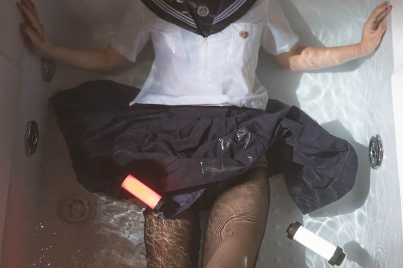 面饼仙儿脑内少女 浴缸黑丝