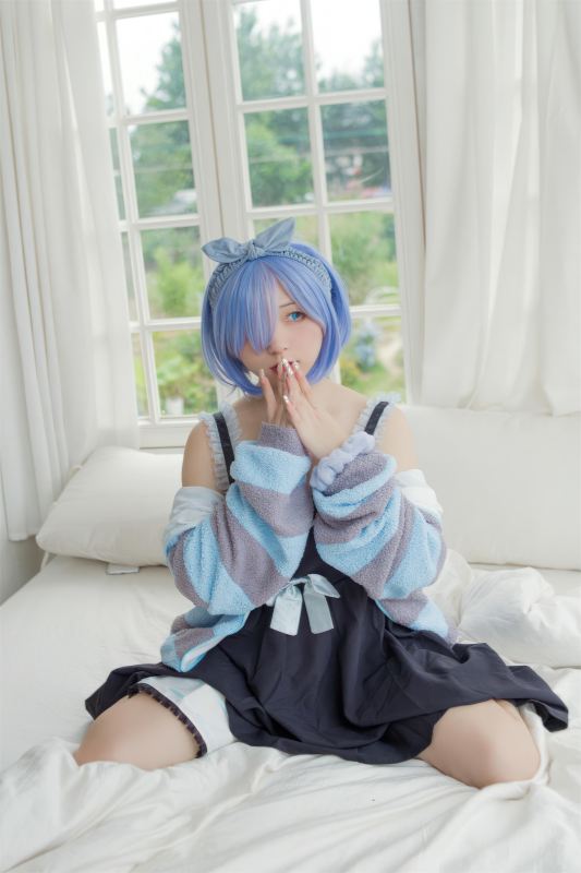 花铃Hana蕾姆居家服