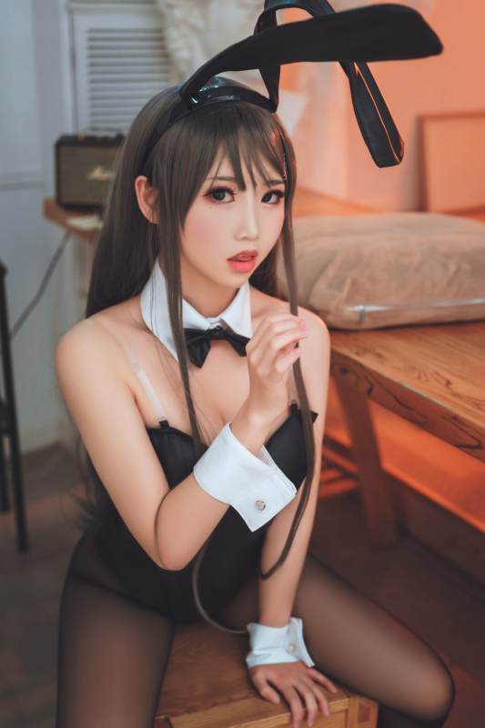 面饼仙儿樱岛麻衣黑丝兔女郎